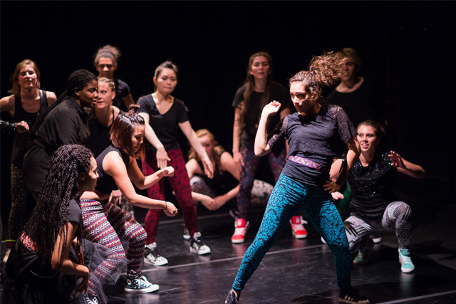 cas-pasj-dance-01.jpg
