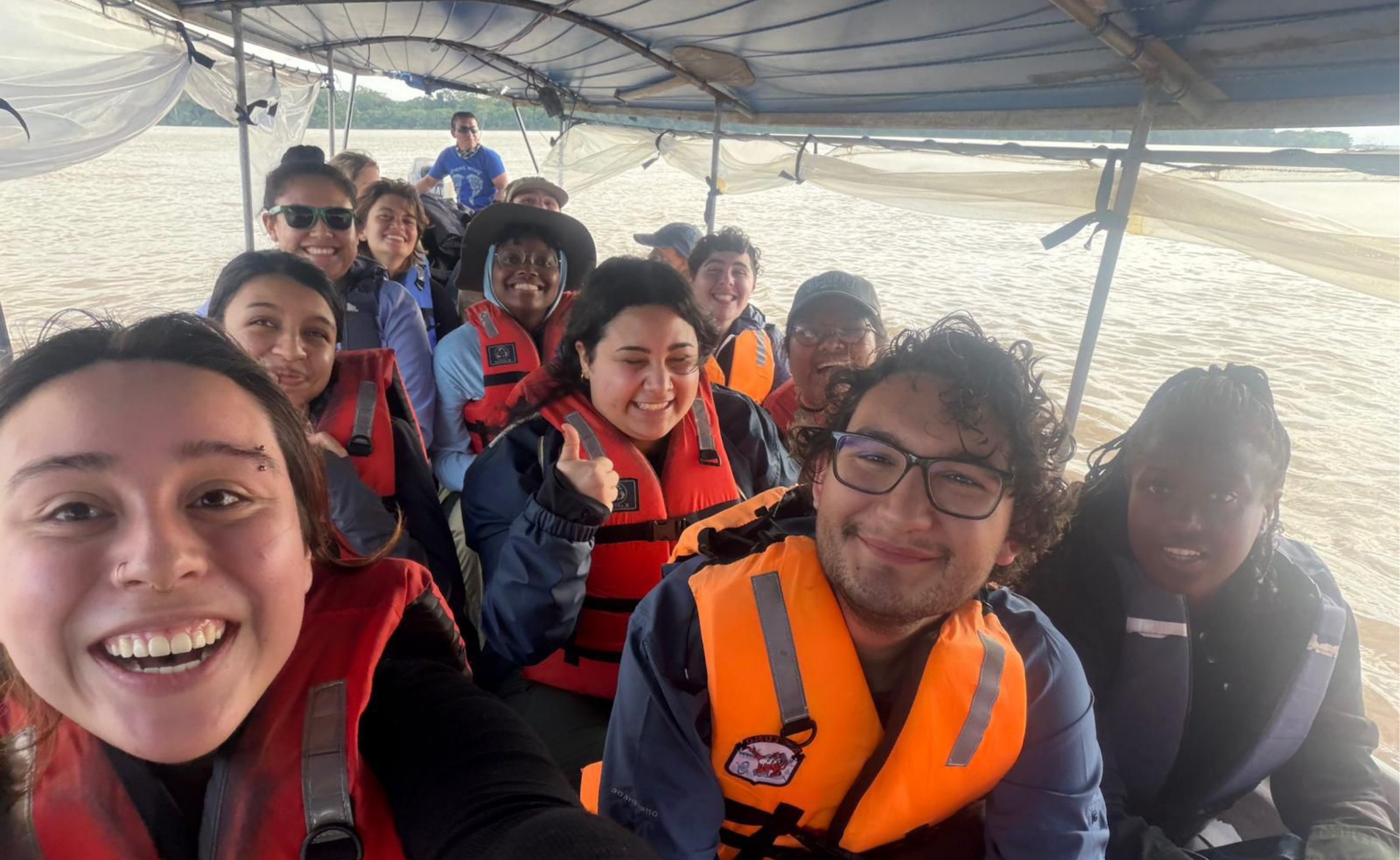 Ecuador Immersion Students on Canoe Ride