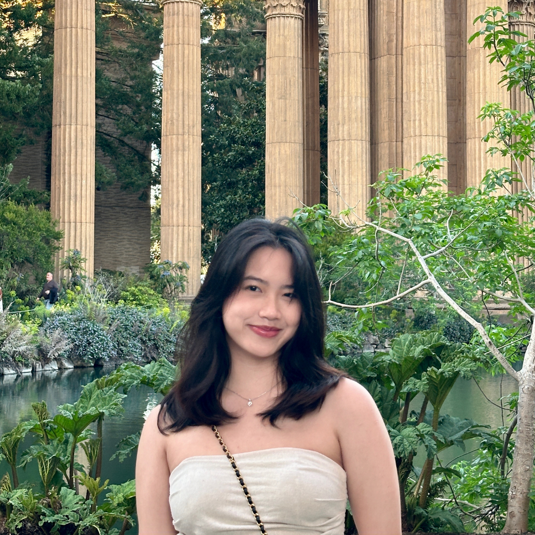 PHUONG LINH PHAM Portrait