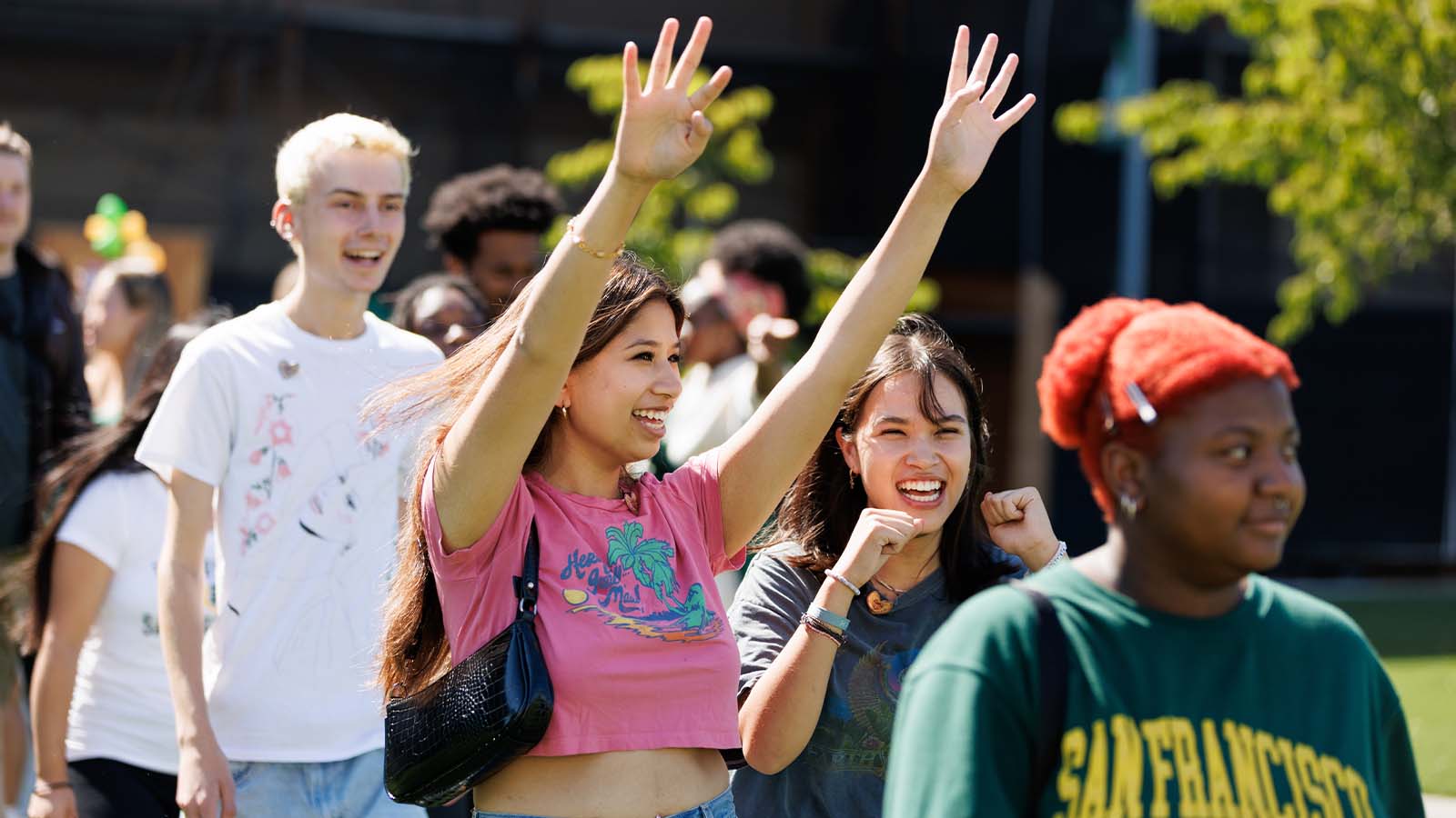 Students in Gleeson Plaza