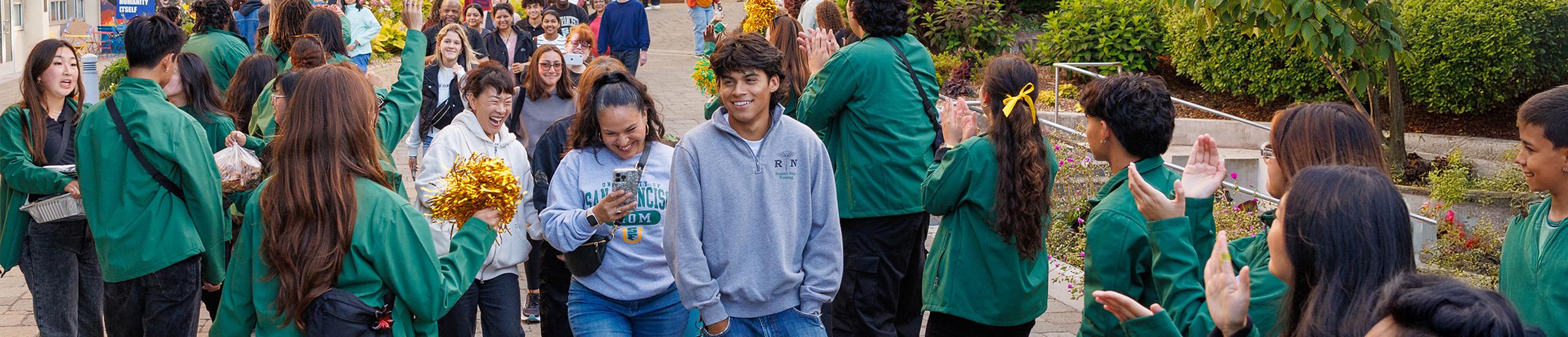 New USF students on Move-In Day