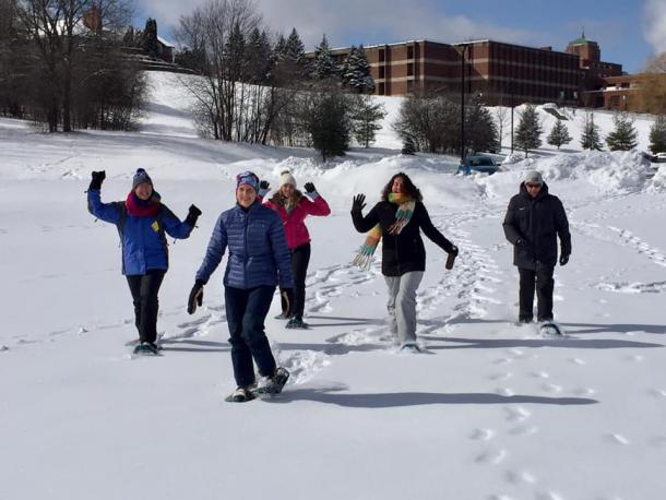 Le Moyne group snowshoeing
