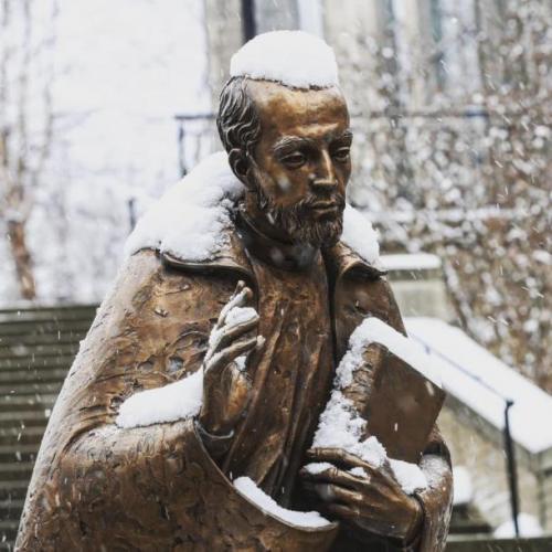 statue with snow